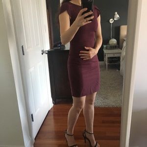 Banana republic maroon sheath w tulip cap sleeves